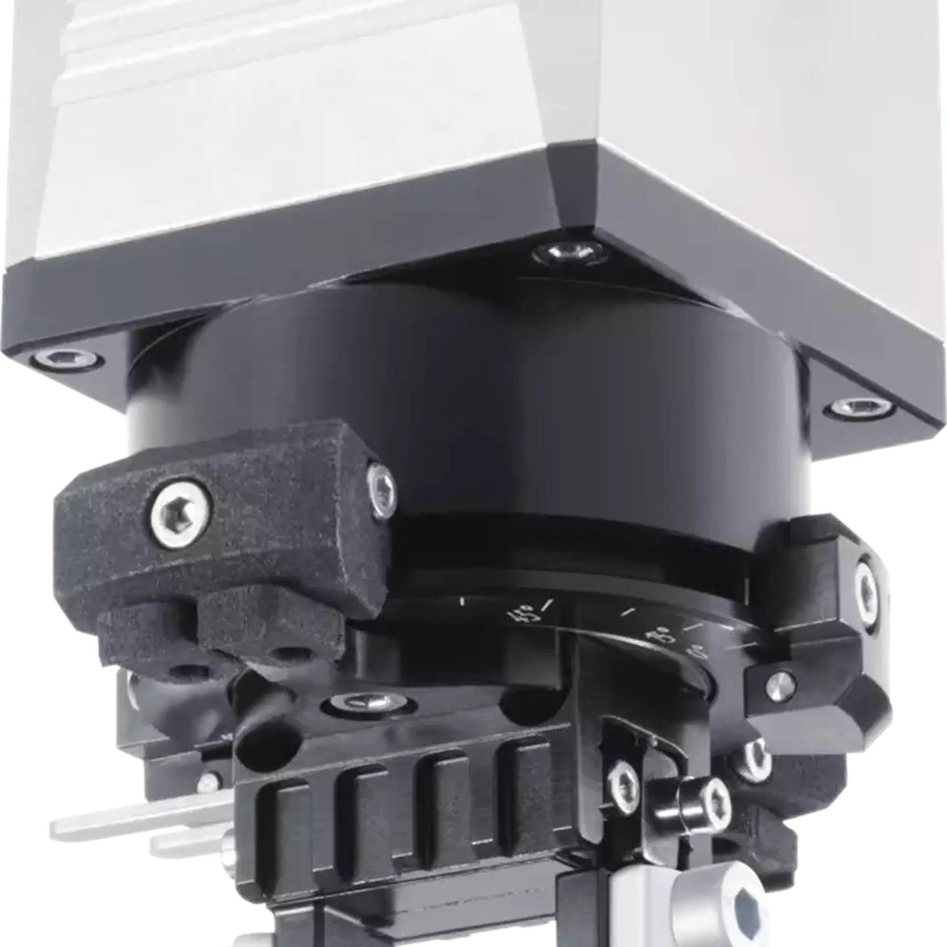 Rotary gripping module