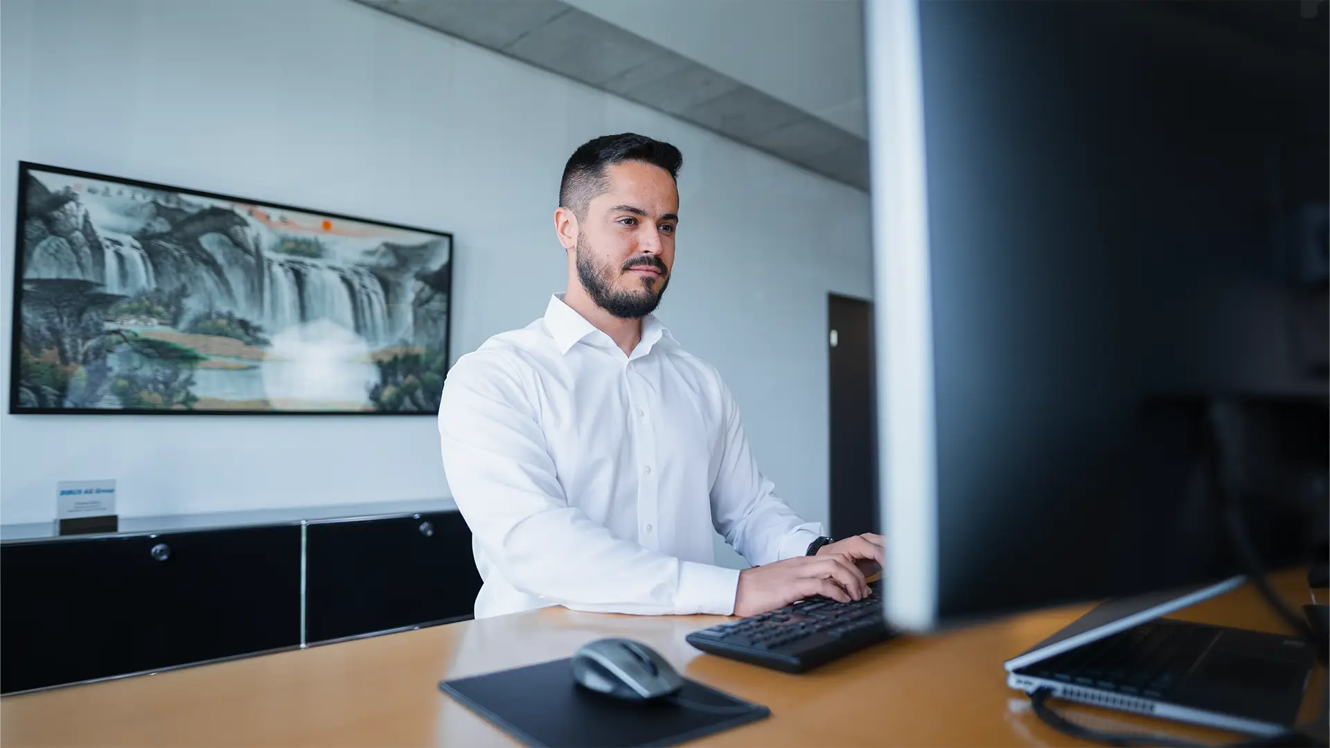 BIBUS Experte Antriebstechnik 16x9 RGB 3