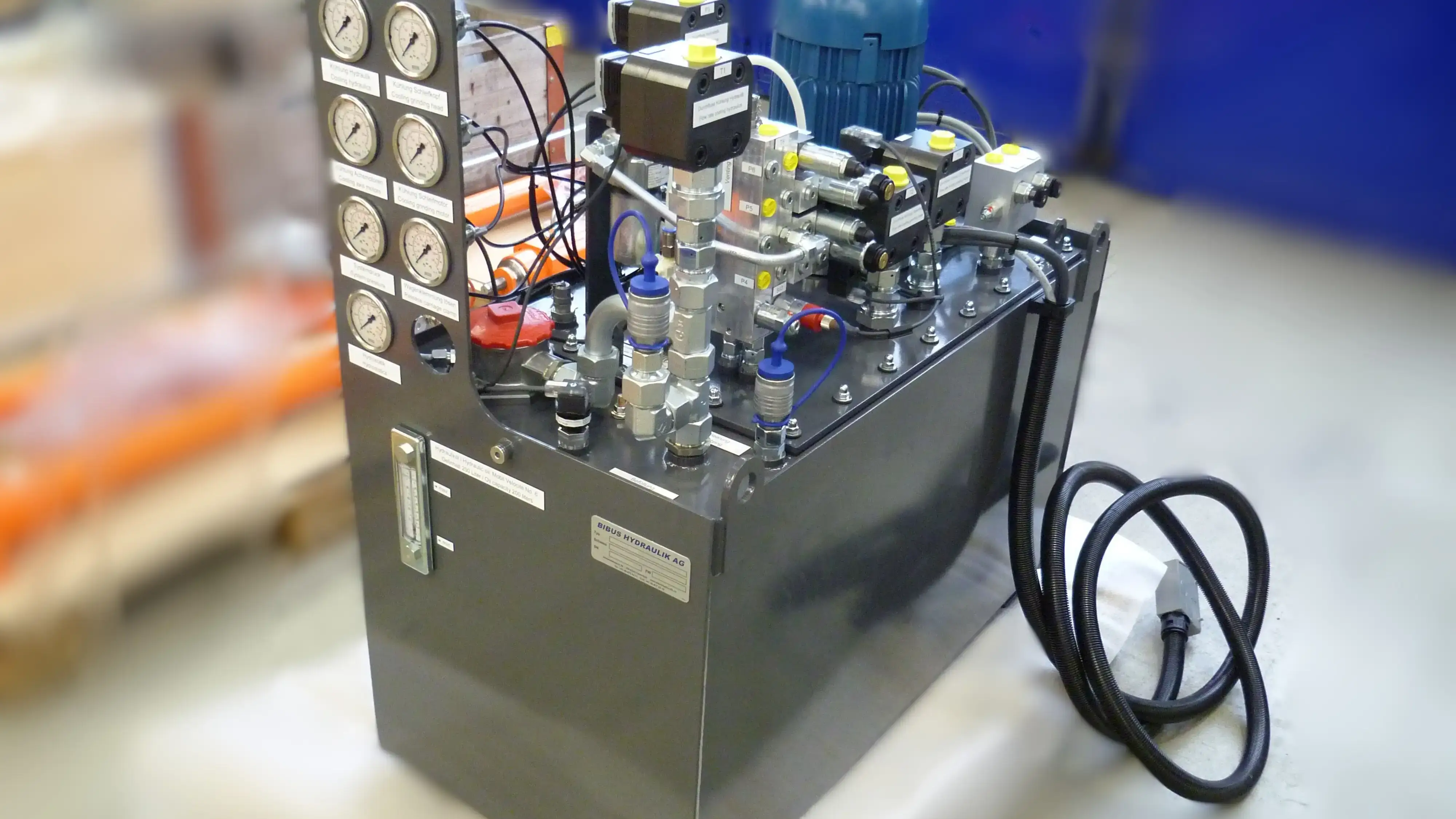 Hydraulic Solution for Precision Tool Manufacturing