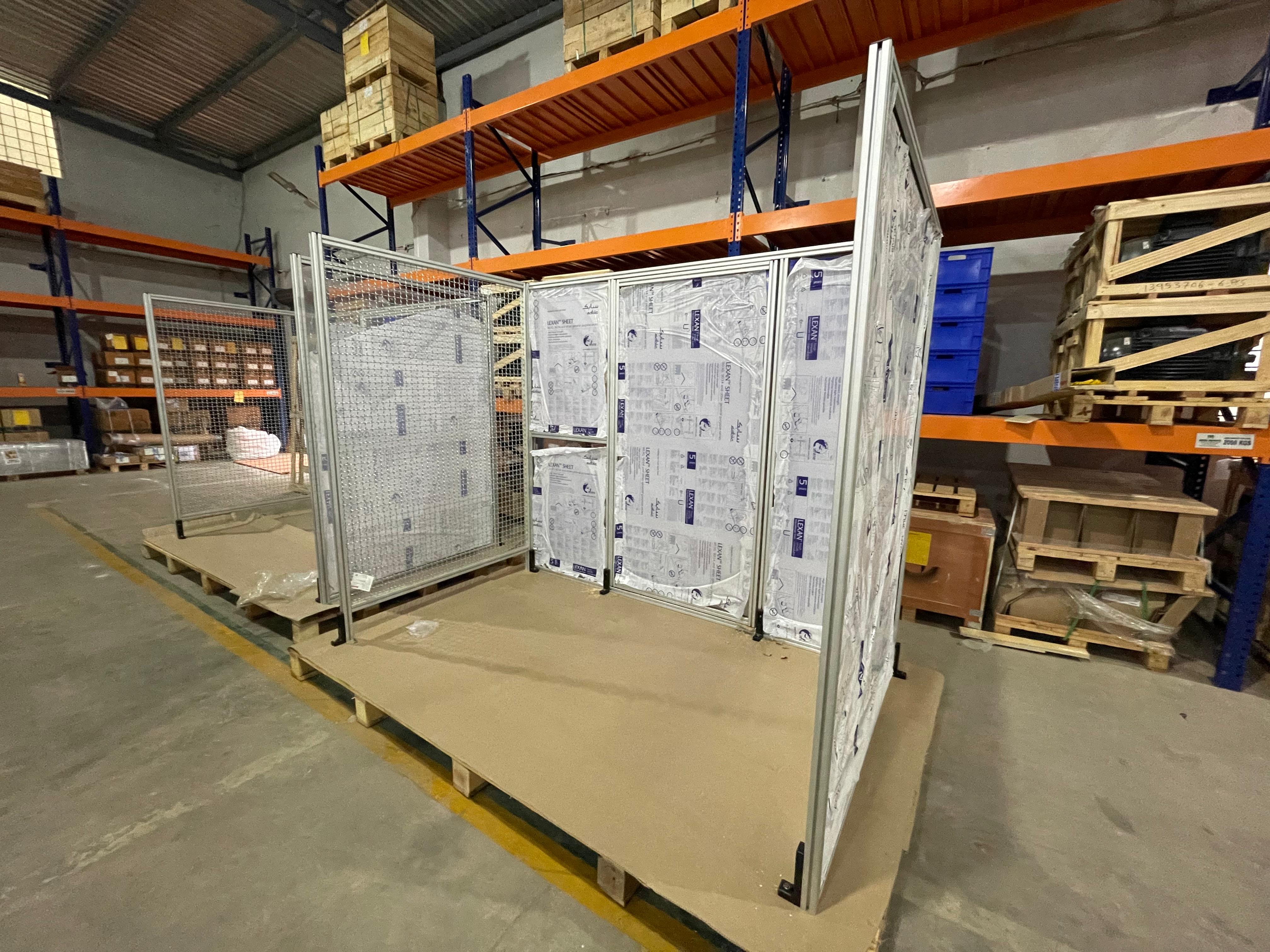 Modular Enclosures & Guard Systems from item | BIBUS India